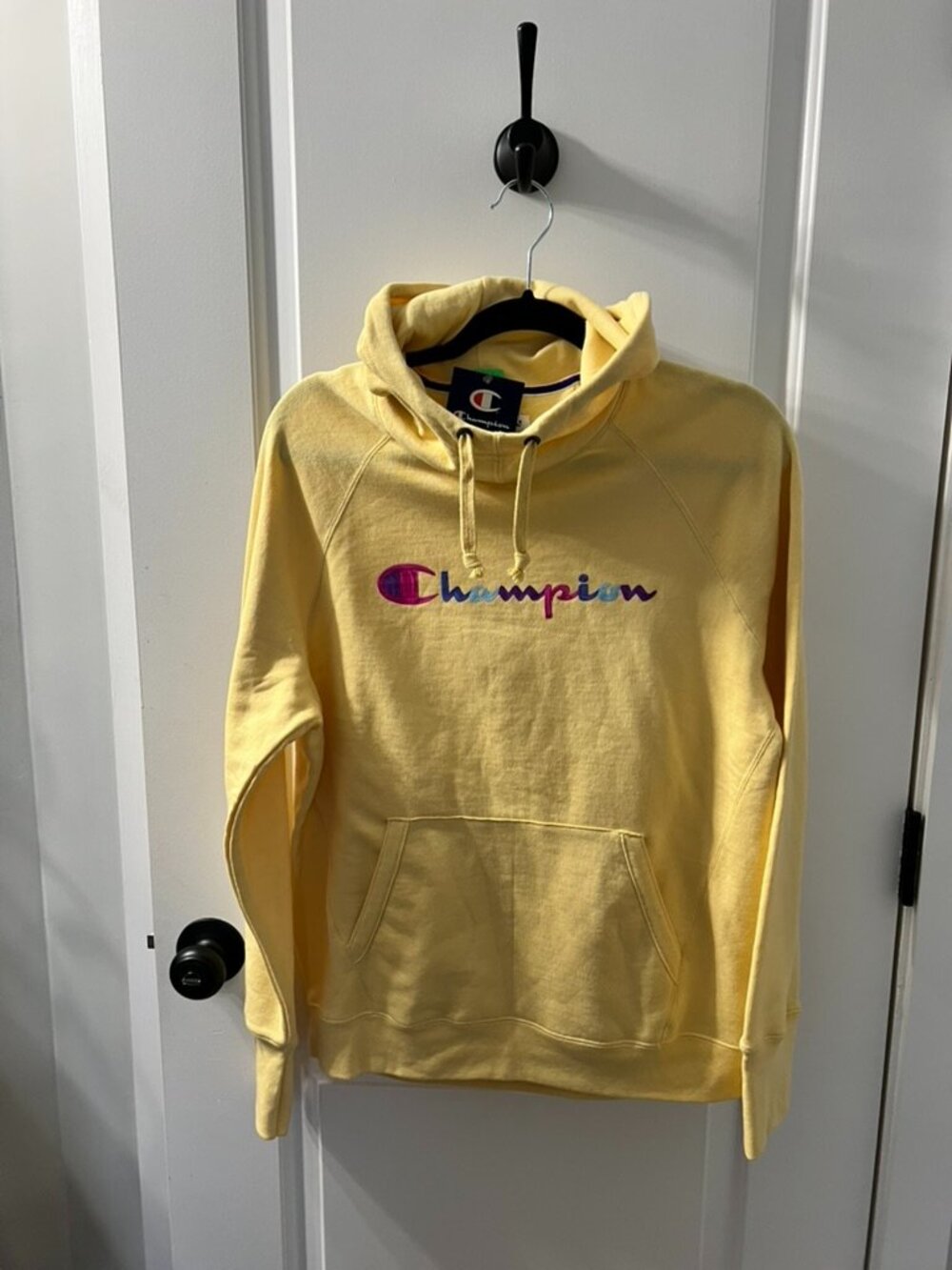 NWT Champion Yellow Embroidered Logo Hoodie Size Medium